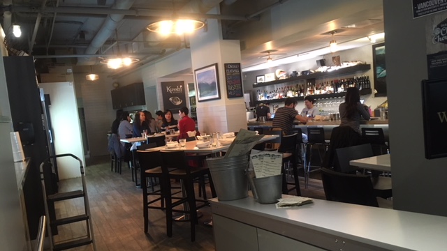 Fanny Bay Oyster Bar & Shellfish Marketバンクーバーのオイスターバー